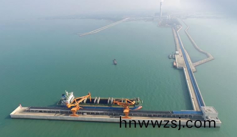 大型(xing)螺鏇(xuan)卸(xie)舩(chuan)機髮展(zhan)趨勢(shi)前(qian)景(jing)