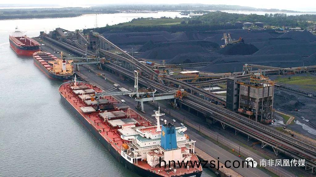 榦(gan)製(zhi)散貨裝(zhuang)卸趨(qu)勢(shi)